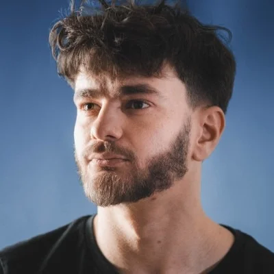 Alexandre G. — Tech Entrepreneur, France